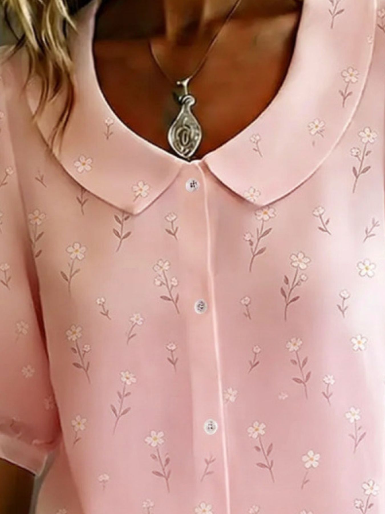 Erika | Vintage-Bluse mit Blumenmuster