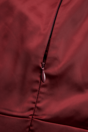 Bella – Satin-Midikleid mit drapiertem Kragen im Retro-Stil – Ansicht 10