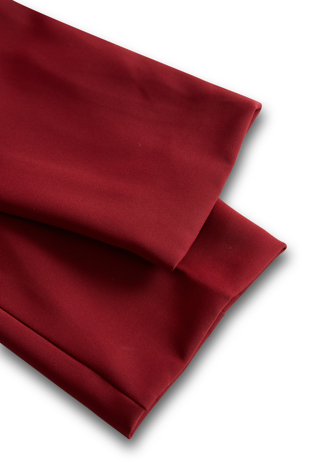 Fiona Elegantes weißes Kleid mit Stehkragen und Gürtel
