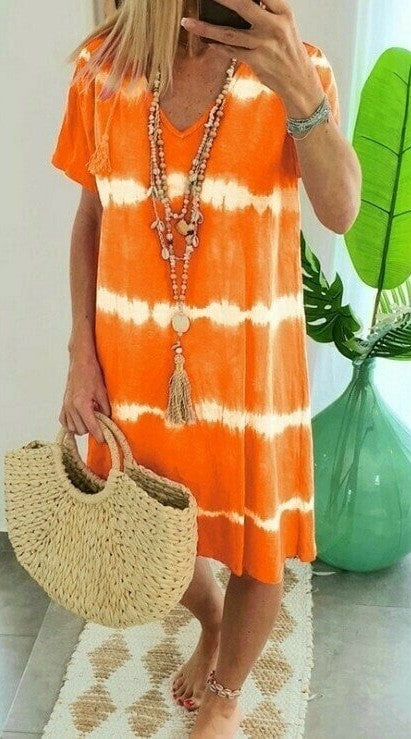 Ulrike | Boho-Kleid mit V-Ausschnitt und Tie-Dye-Muster