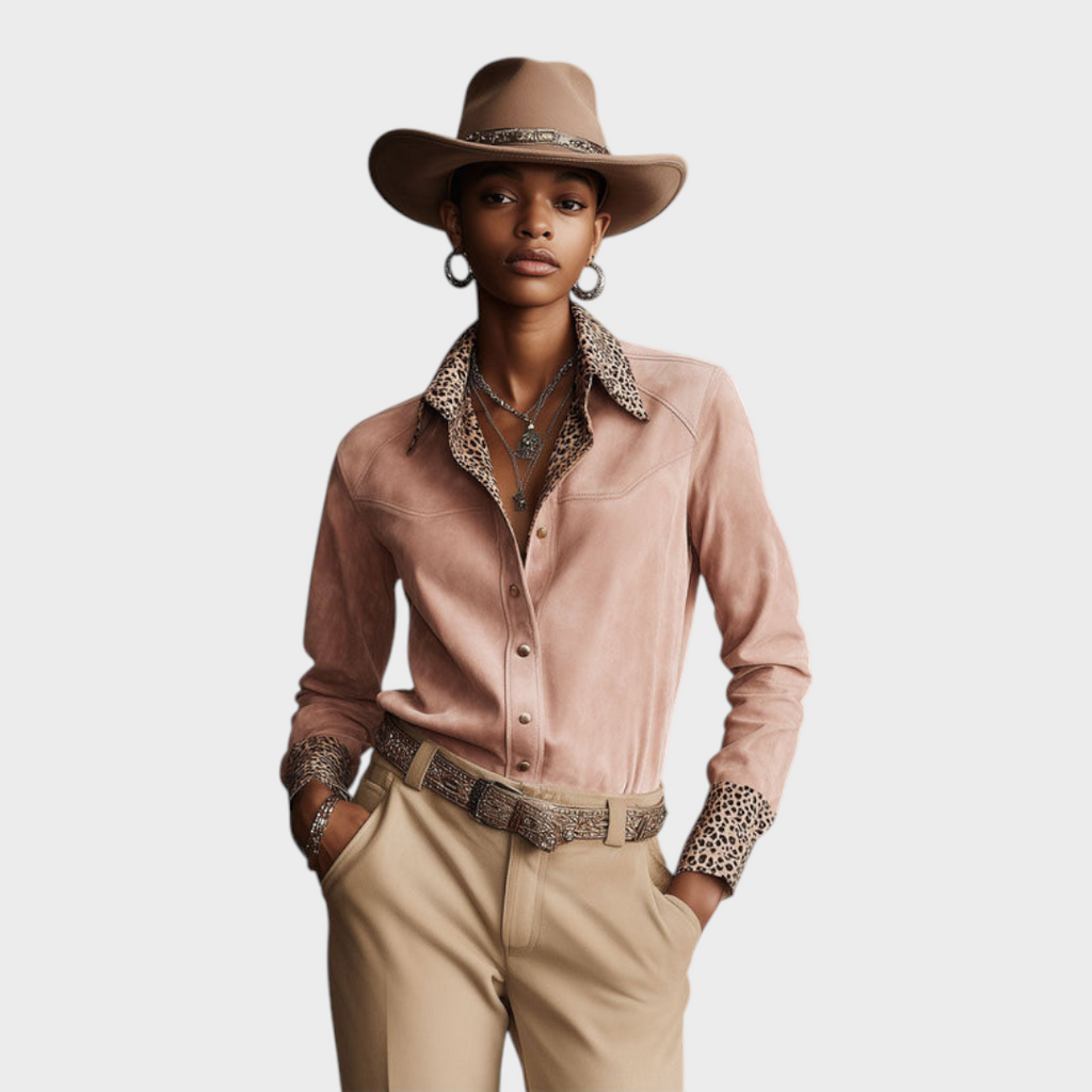 Macey | Western Retro Leopard Damenbluse aus rosa Kunstleder mit langen Ärmeln, rosa, langärmlig