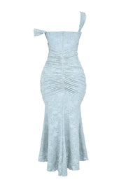 Bella – Maxikleid mit Blumenmuster in Blau