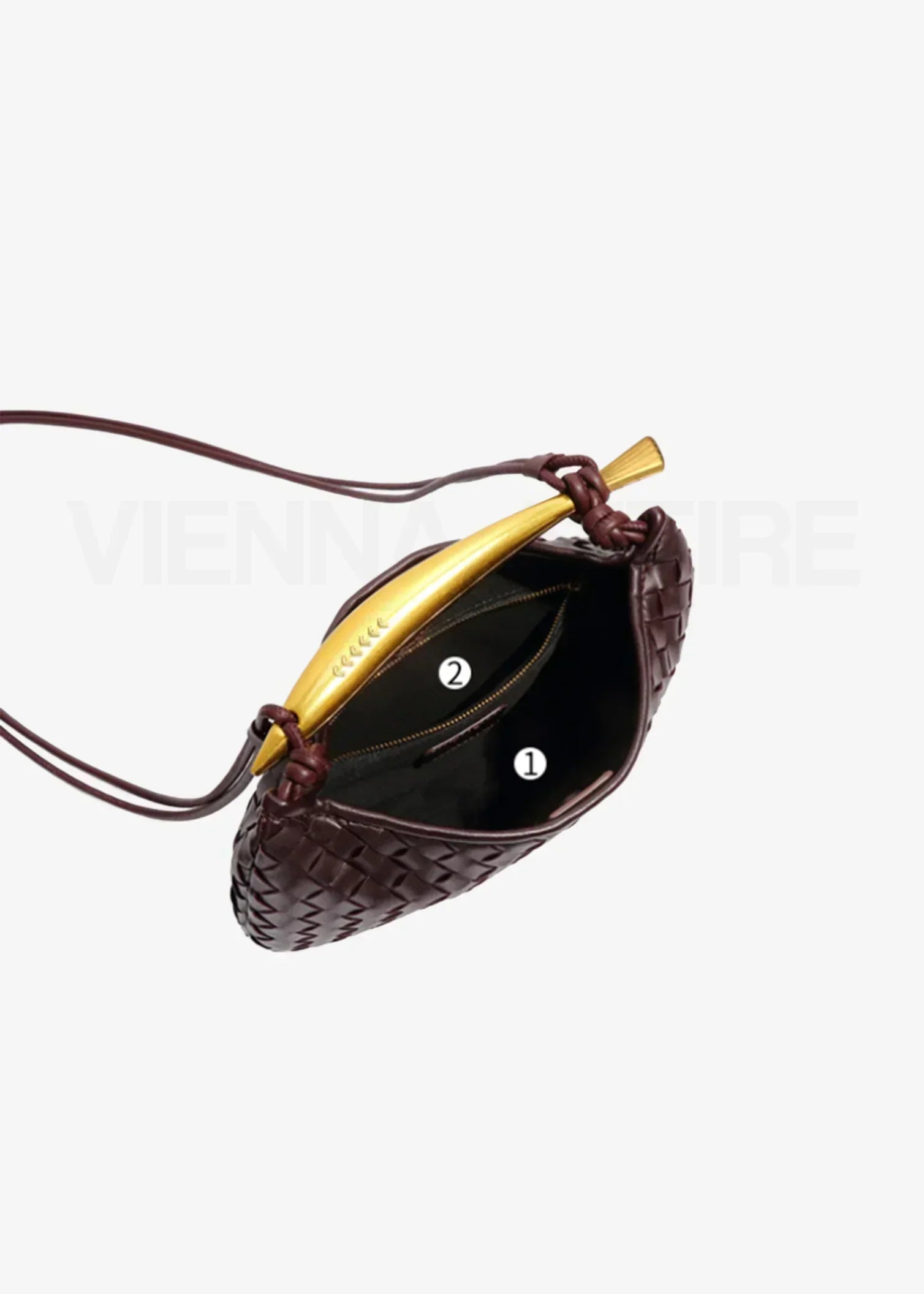 Alexandra – Gewebte Tasche mit goldenem Henkel