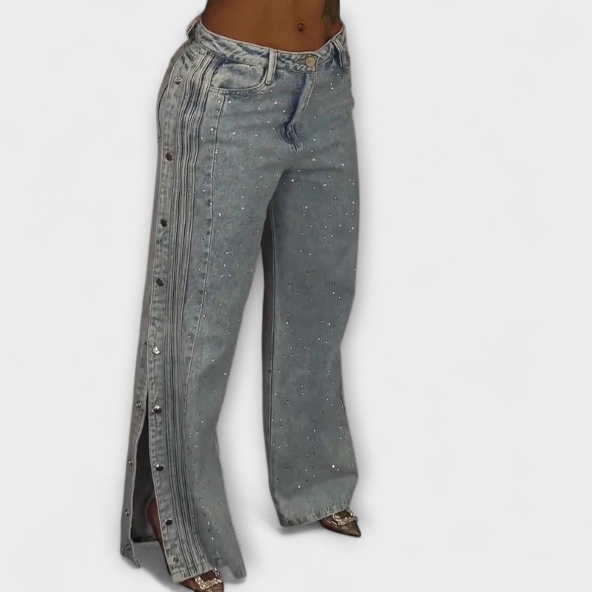 Nola - Jeans mit Strasssteinen verziert