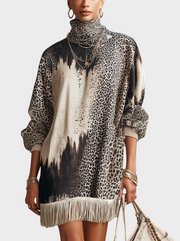 Sarra – Graue Leopardenbluse für Damen mit Fransen – Ansicht 2