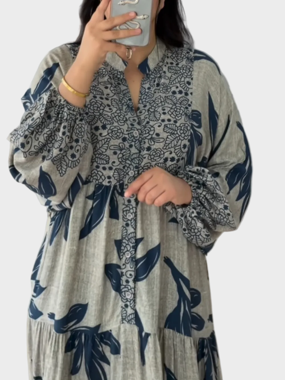Miriya – Ausgestelltes Kleid mit Laternenärmeln und Muster – Ansicht 4
