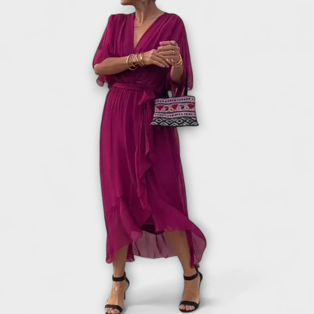 Amoura — Chiffonkleid mit V-Ausschnitt
