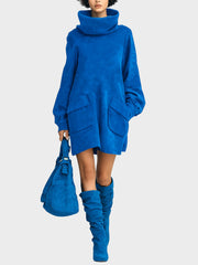Meria – Hellblaues Minikleid aus Wildlederimitat mit Rollkragen und Laternenärmeln – Ansicht 6