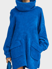 Meria – Hellblaues Minikleid aus Wildlederimitat mit Rollkragen und Laternenärmeln – Ansicht 7