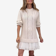 Isolde – Strickkleid für Damen mit Plisseesaum