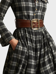Skyler – Maxikleid mit Revers und Karomuster im Ethno-Stil – Ansicht 15