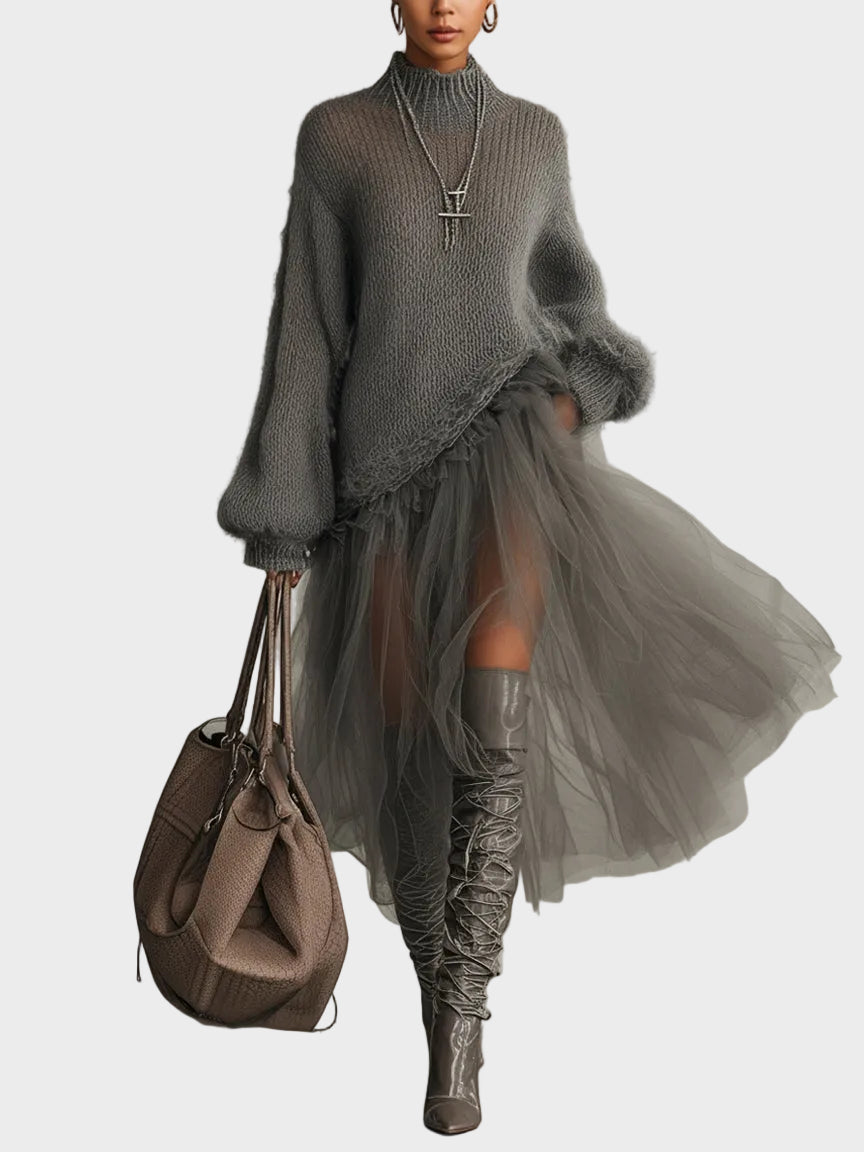 Cassie – Graues Maxikleid aus Mohair mit Tülleinsätzen