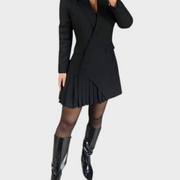 Luminita – Kleid mit Kragen und plissierter Jacke – Ansicht 3