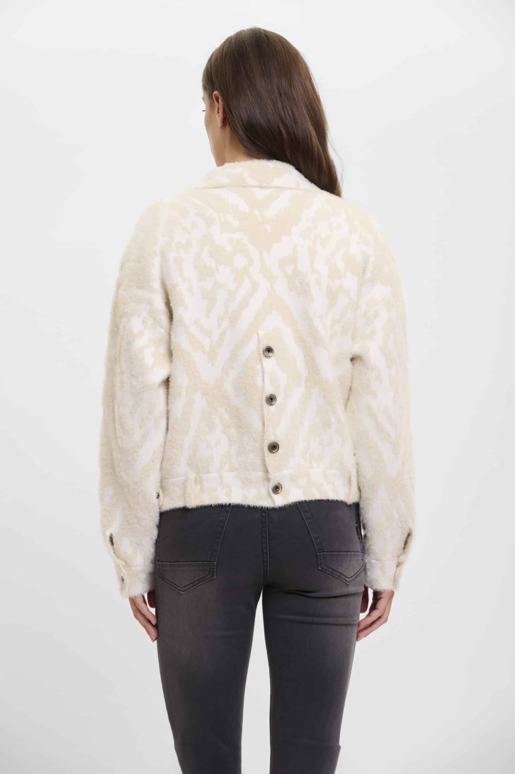 Bubbly – Locker geschnittene Damenjacke mit Ikat-Muster – Ansicht 2