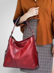 Freia – Elegante Lederschultertasche für Damen – Ansicht 11