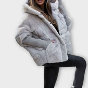 Elegante Damen-Daunenjacke Ava mit Kapuze – Ansicht 4