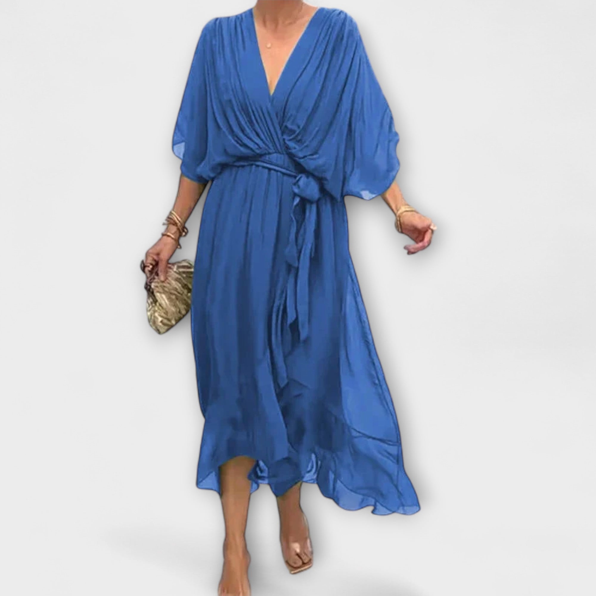 Amoura — Chiffonkleid mit V-Ausschnitt