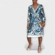Lockeres Damenkleid mit V-Ausschnitt im Retro-Design – Ansicht 3