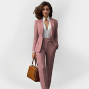 Nowak – Stilvoller Damenanzug mit Blazer und Hose – Ansicht 8
