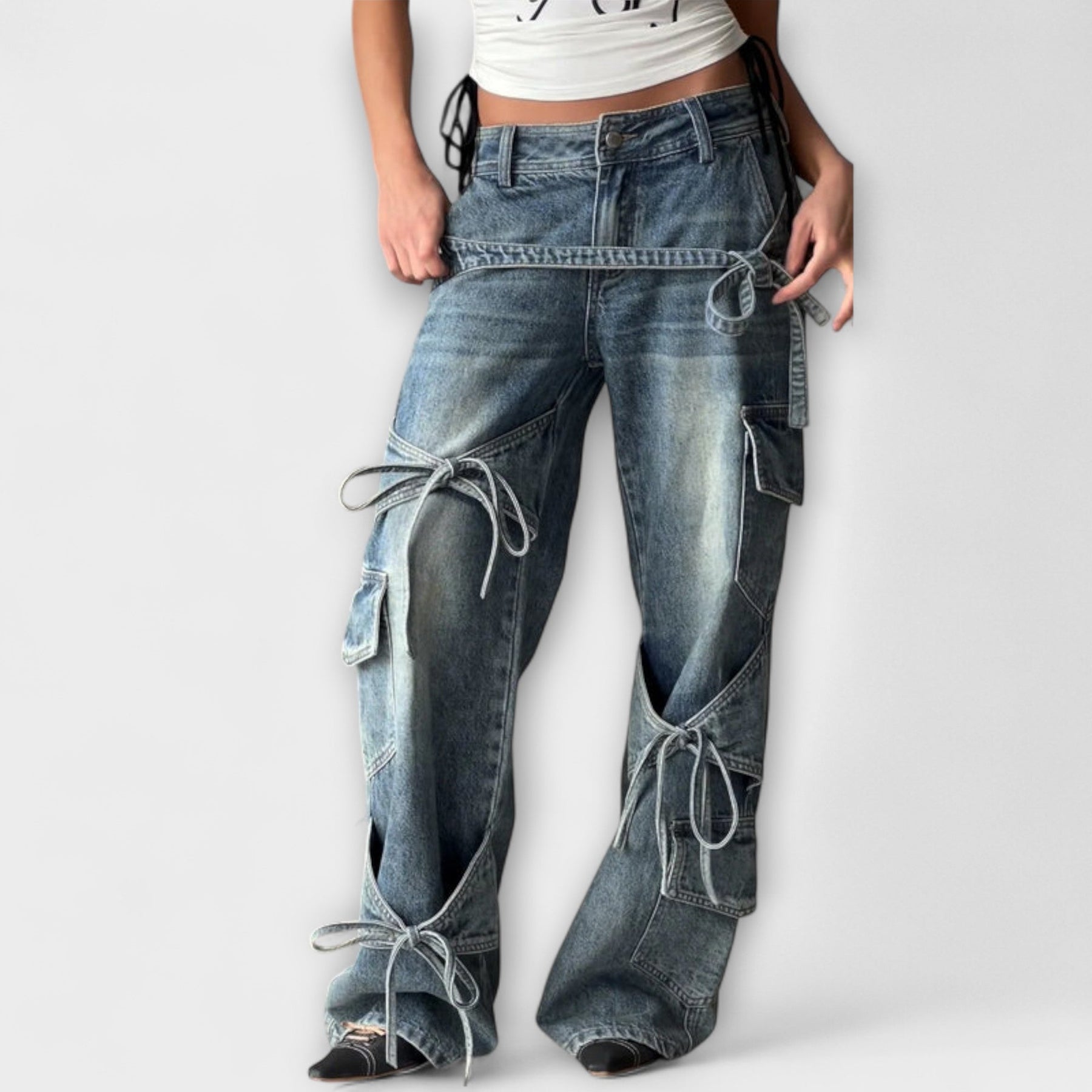 Lockere Damen-Jeans Greta mit Knotendetail