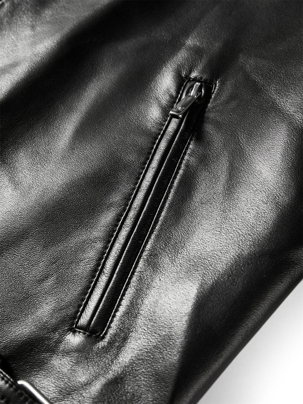Iris | Kurze Motorradjacke aus PU