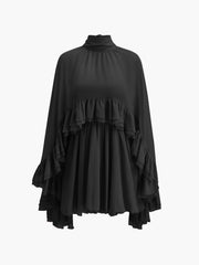 Kim – Halbtransparentes Chiffonkleid mit Rüschen und Umhang