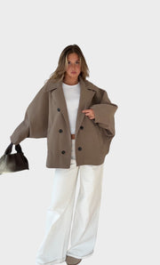 Zimtfarbene Oversize-Jacke für Damen – Ansicht 2