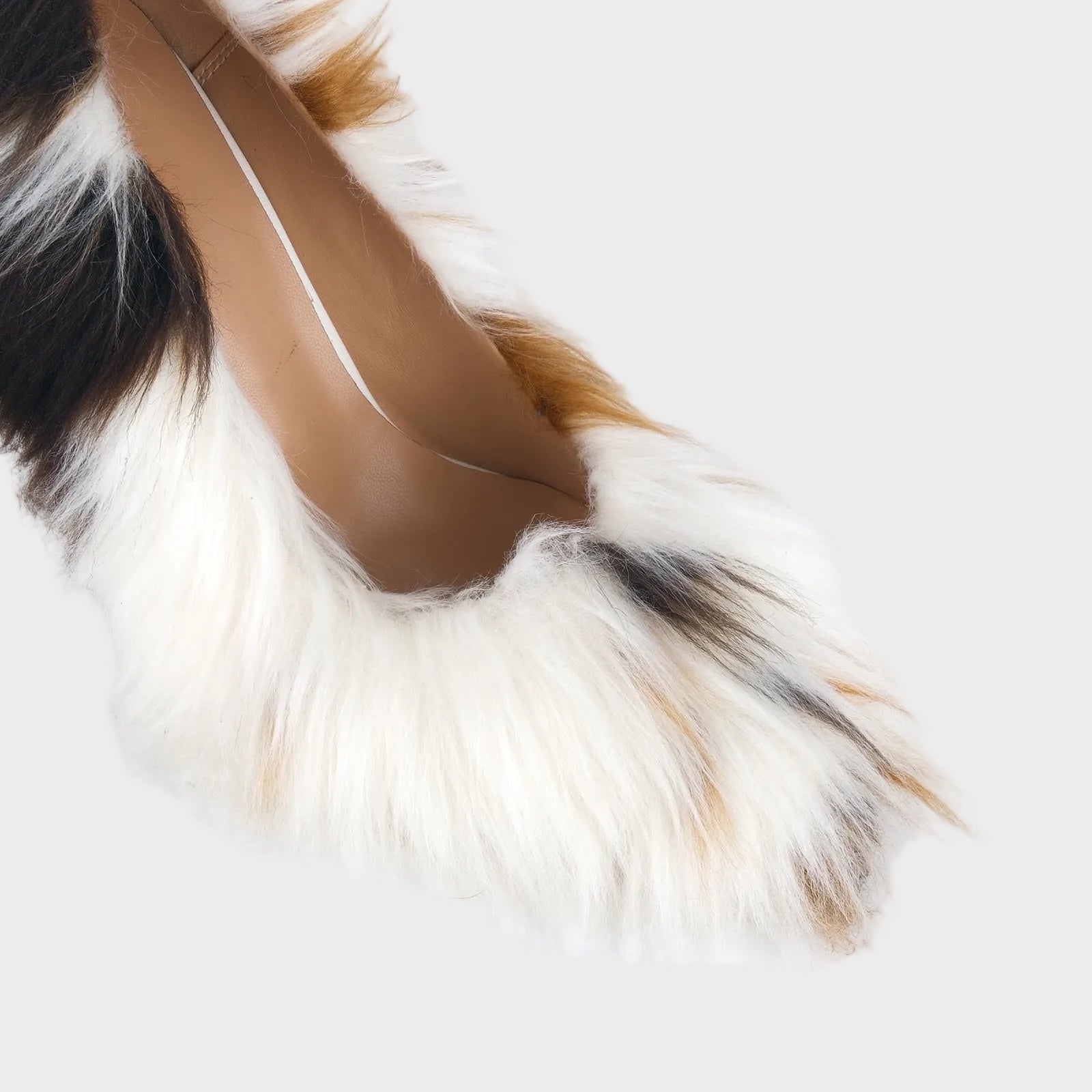 Damen-Stiletto-Pumps Mariene mit spitzer Zehenpartie und Fellbesatz – Ansicht 5