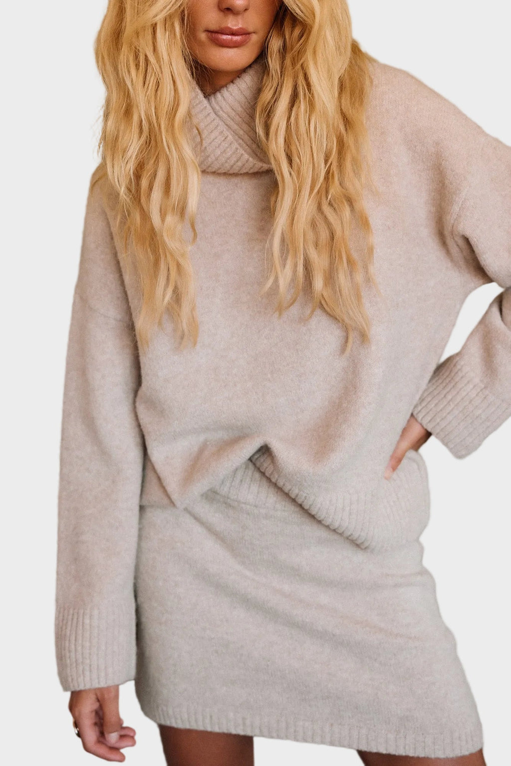 Alyssa | Oversize-Strickrollkragenpullover in Haferbeige