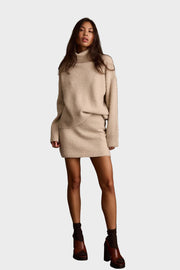 Alyssa – Oversized Strick-Rollkragenpullover für Damen in Haferbeige – Ansicht 9