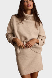 Alyssa – Oversized Strick-Rollkragenpullover für Damen in Haferbeige – Ansicht 10