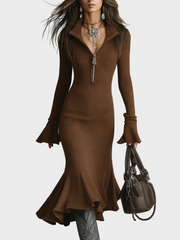 Velora – Retro-Strickkleid in Midi-Länge mit Reißverschlusskragen und Glockenärmeln – Ansicht 5