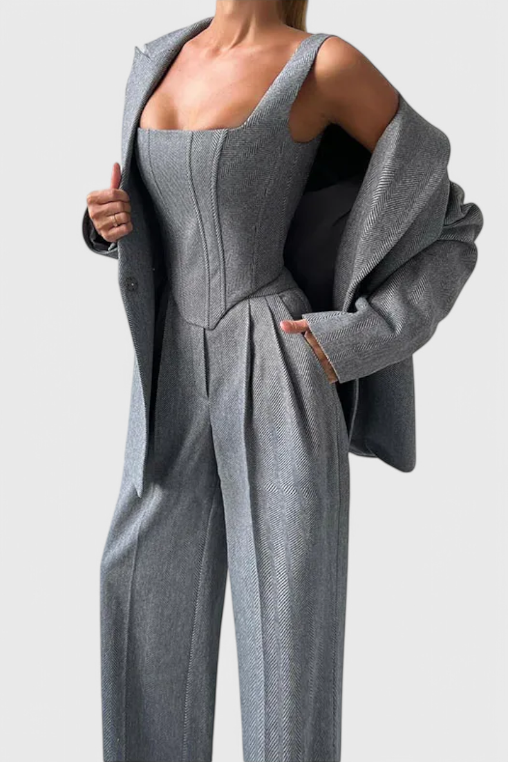 Evena Hosenanzug für selbstbewusste Eleganz