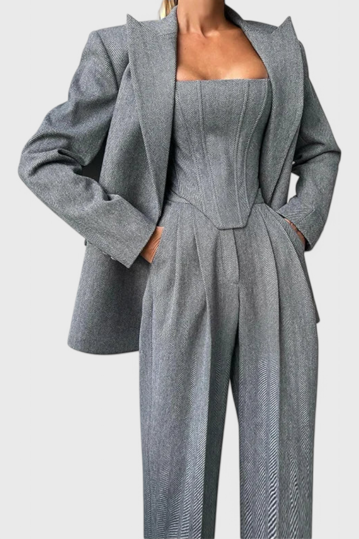 Evena Hosenanzug für selbstbewusste Eleganz