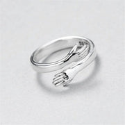 Silberring mit Umarmungsdesign – Ansicht 3