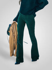 Nedda – High-Waist-Flare-Hose für Damen mit Stretch-Passform – Ansicht 6