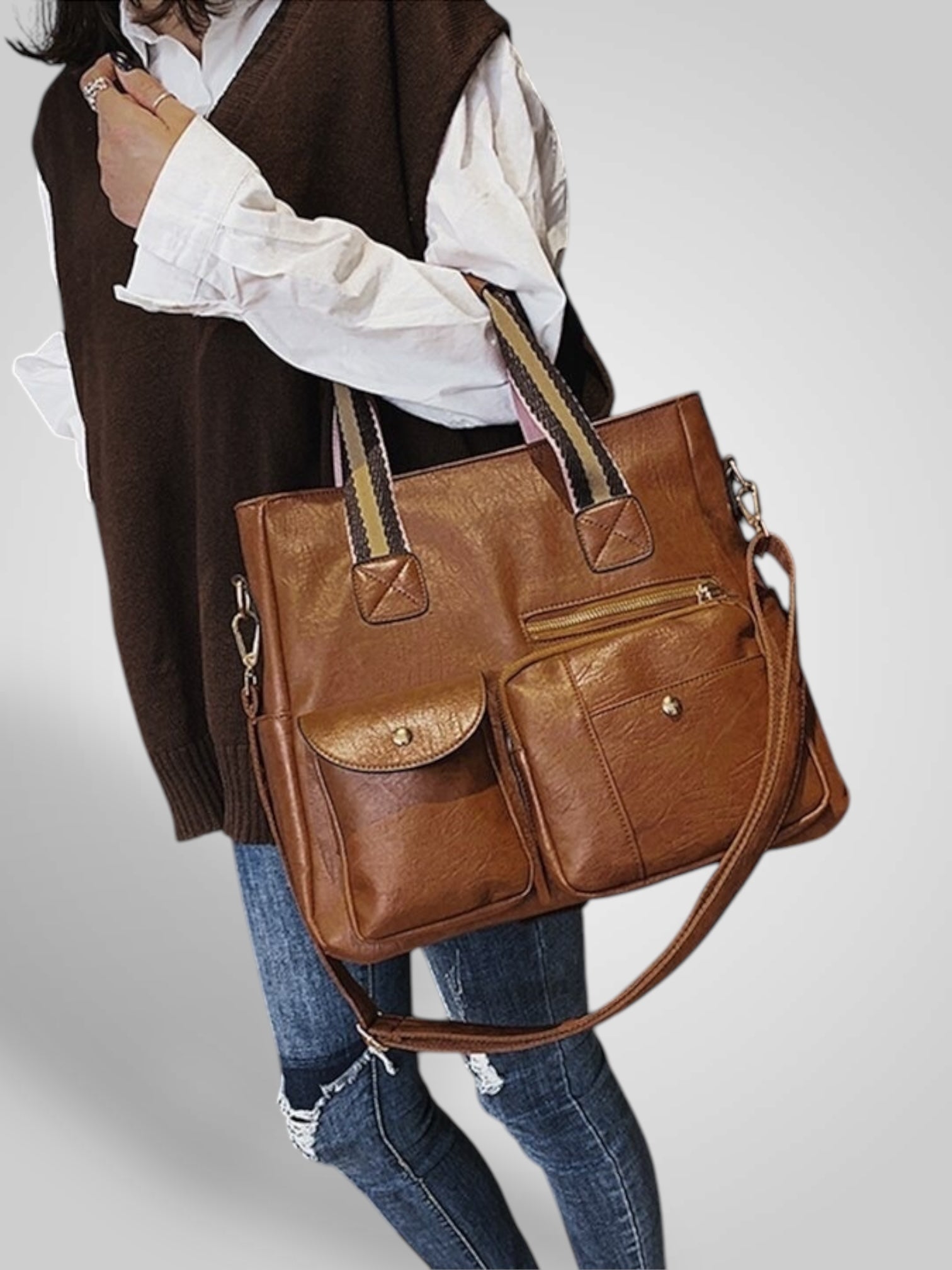 Lumi – Geräumige Retro-Ledertasche für Damen – Ansicht 4