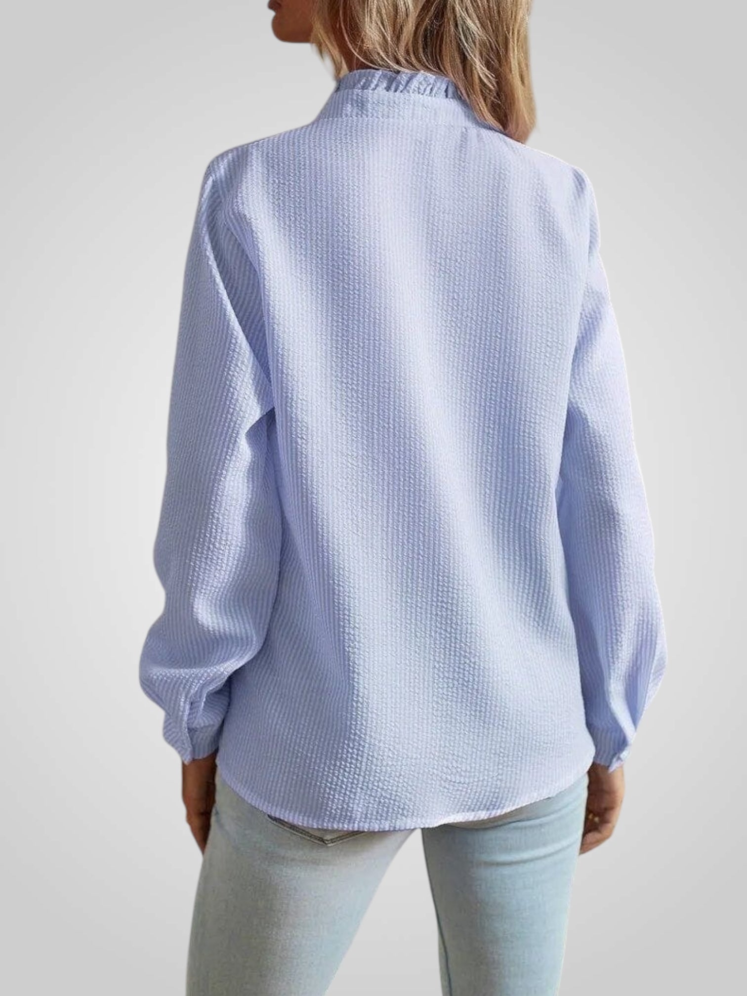 Evia – Elegante Bluse für Damen mit Rüschen und gerafftem Ausschnitt – Ansicht 2