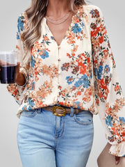 Kira – Elegante Chiffonbluse für Damen mit V-Ausschnitt und Blumenmuster – Ansicht 3