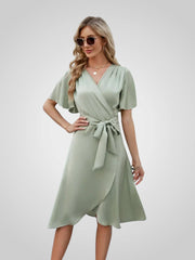 Amada – Elegantes Wickelkleid für Damen mit Bindeband