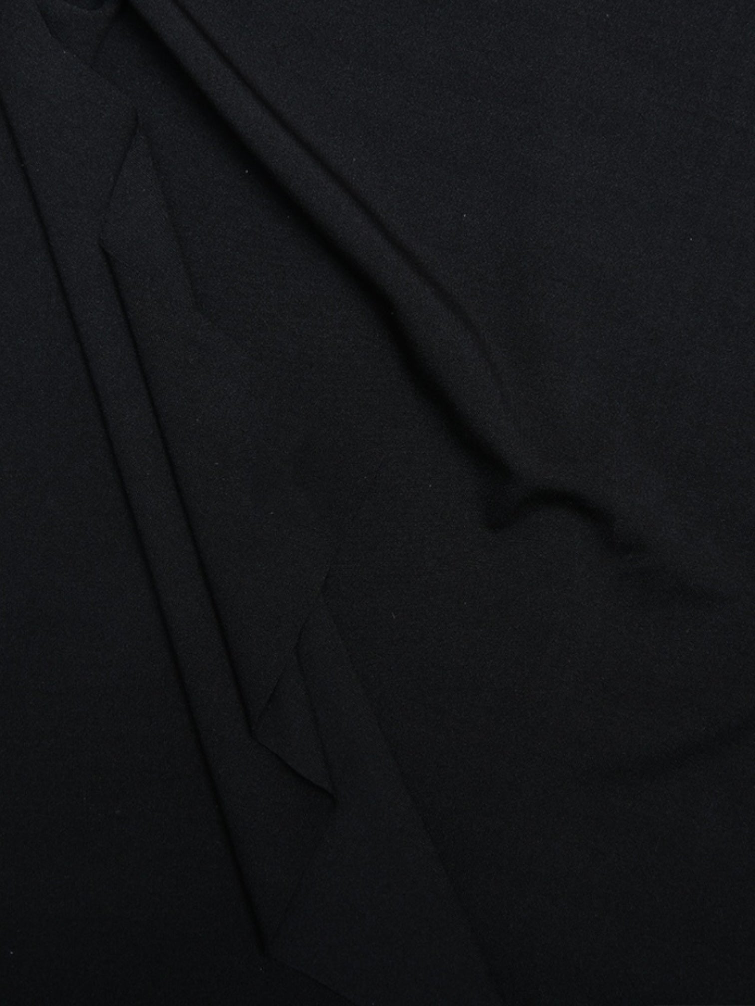 Loravel – Schwarzes Satin-Maxikleid mit Schlitz – Ansicht 8