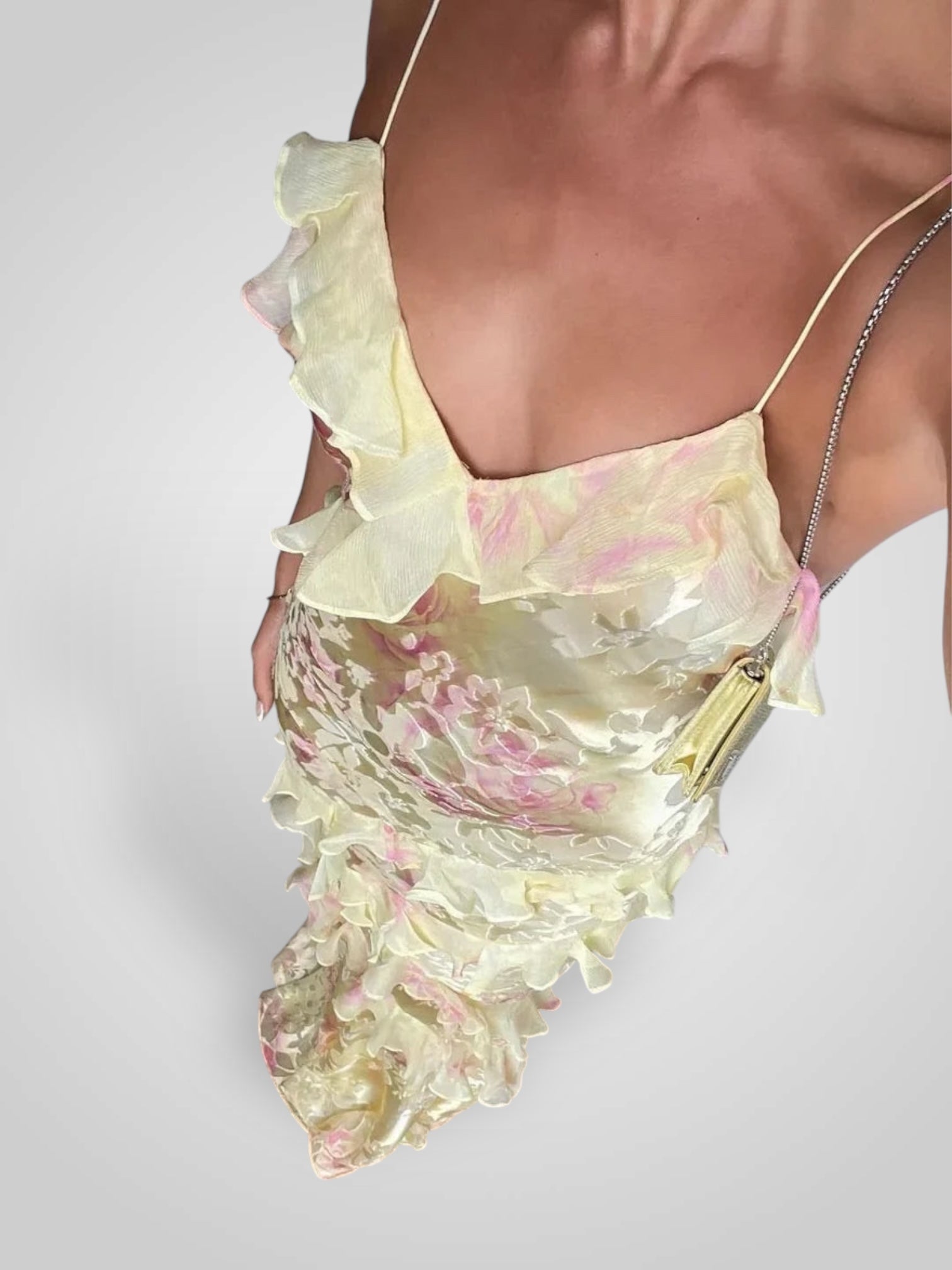 Estella – Maxikleid für Damen mit Rüschen und offenem Rücken – Ansicht 8