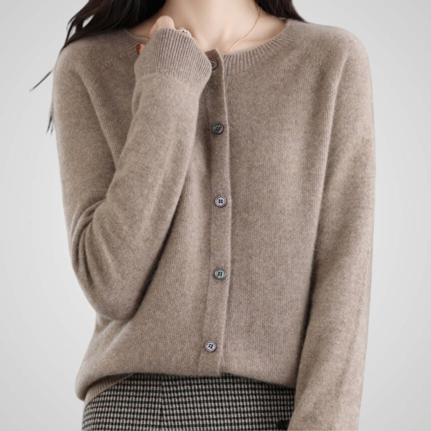 Reva – Damen-Strickjacke aus Wolle und Kaschmir – Ansicht 8