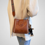 Ouro – Retro-Tasche für Damen mit breitem Schultergurt – Ansicht 3