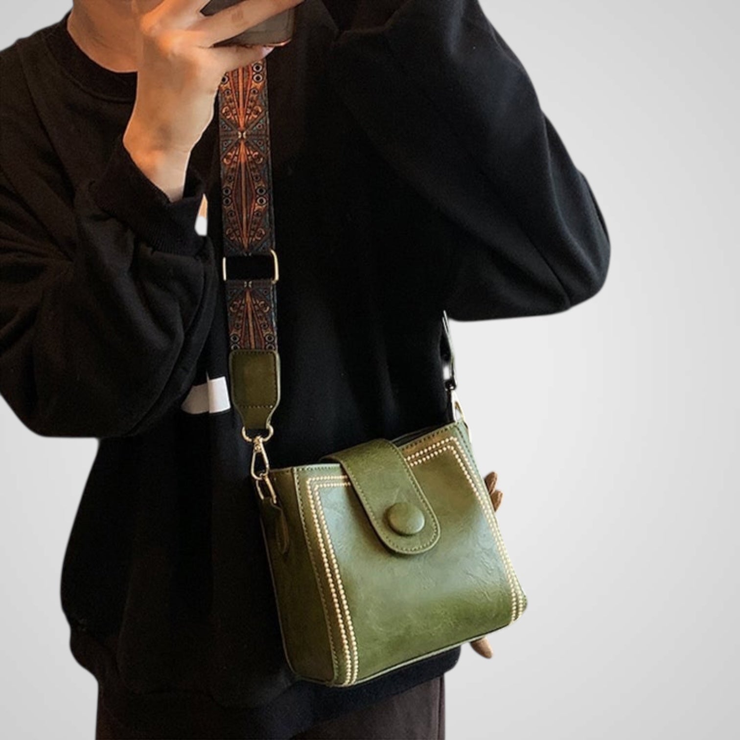 Ouro – Retro-Tasche für Damen mit breitem Schultergurt – Ansicht 6
