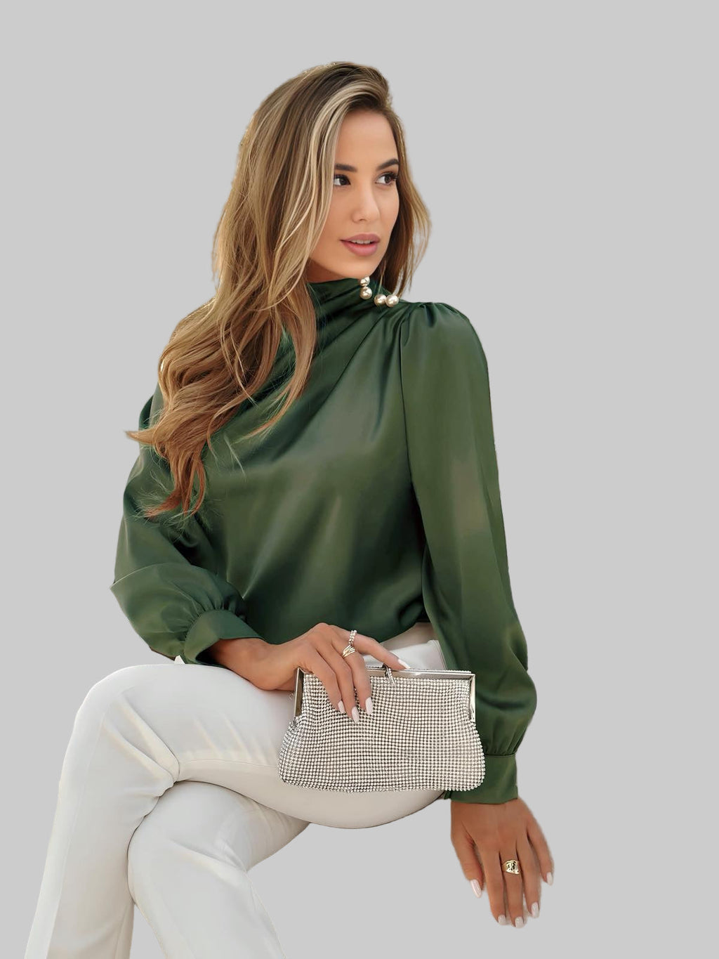 Satinbluse mit Perlen