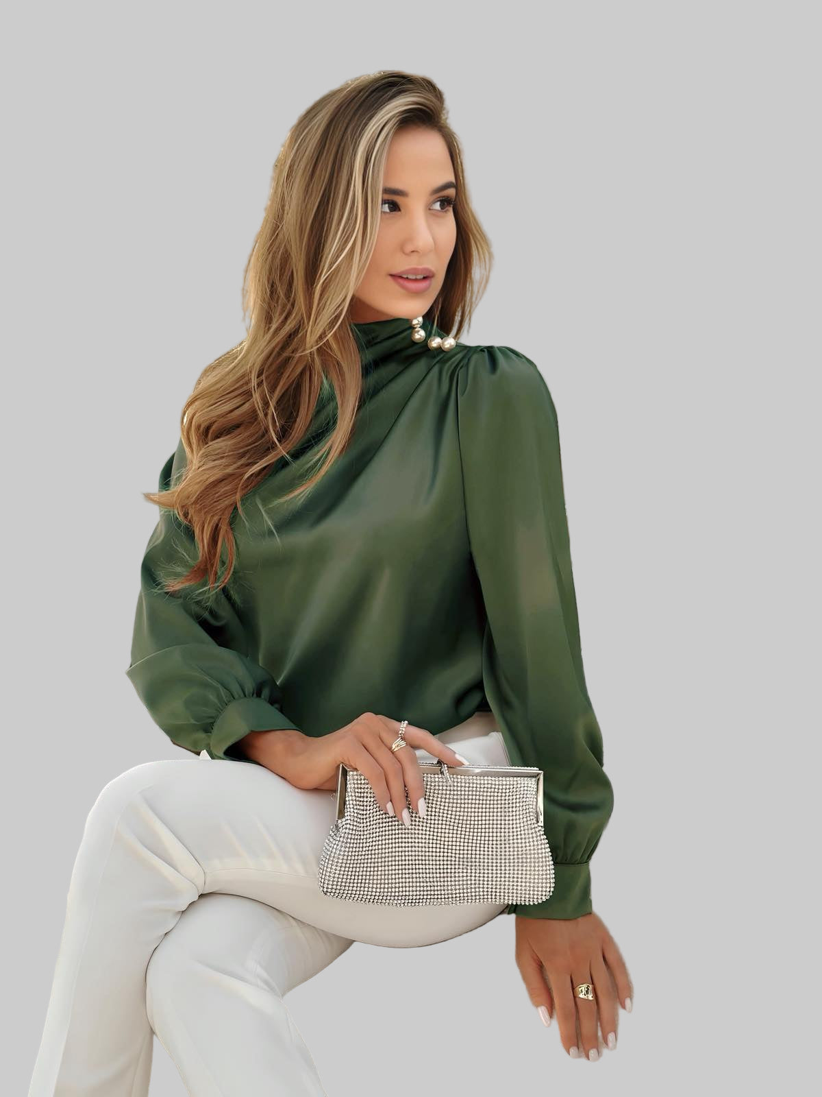 Satinbluse mit Perlen