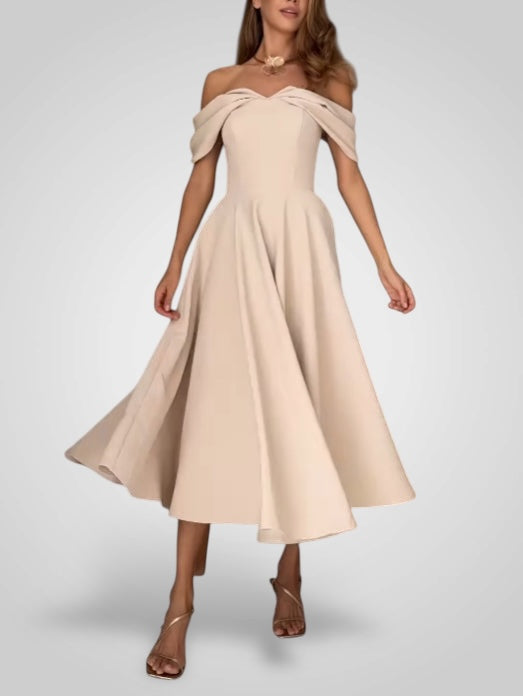 Schulterfreies Maxikleid für Damen mit plissiertem Design – Ansicht 3