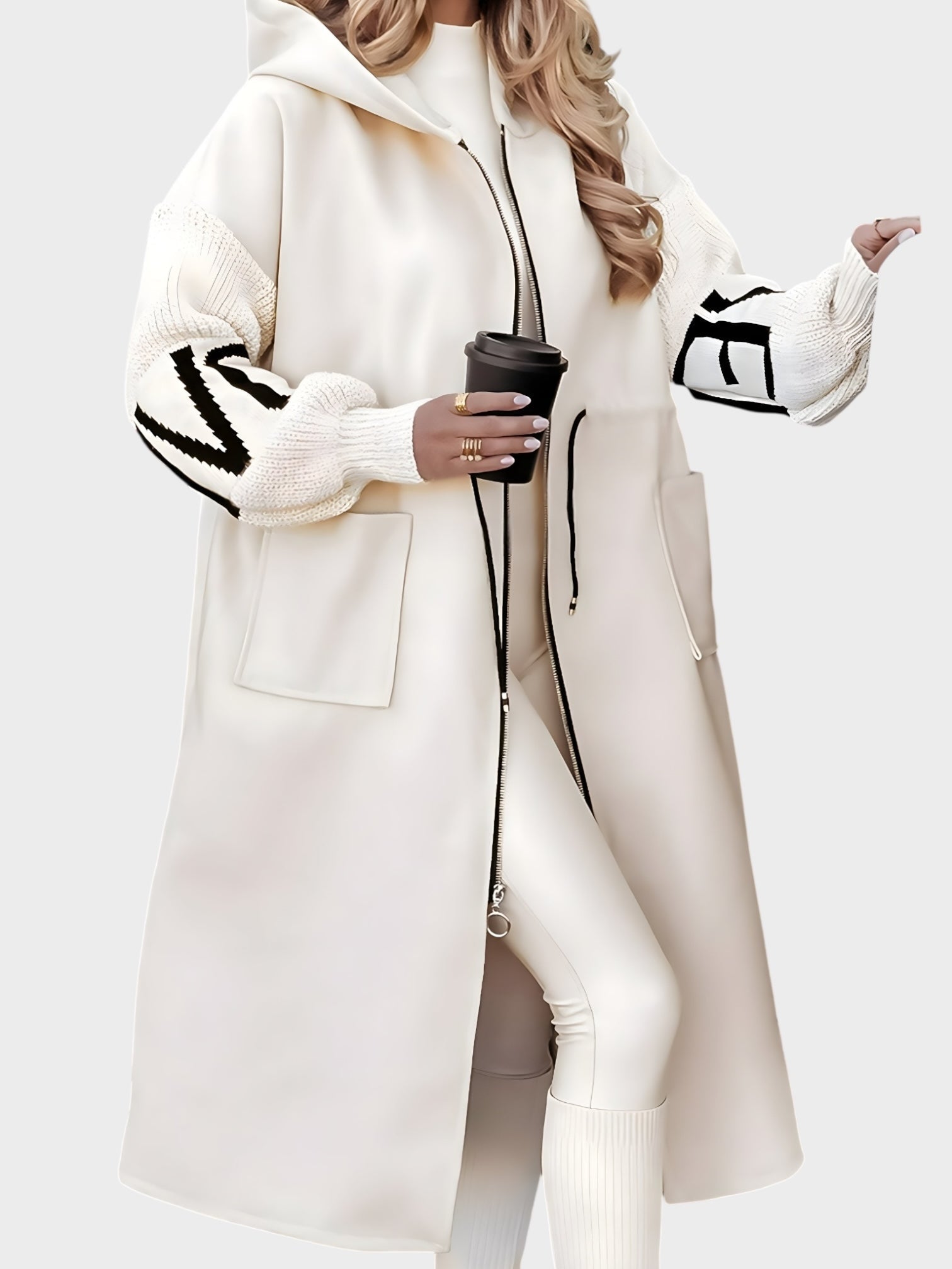 Rosana – Elegante Strickjacke für Damen mit Kapuze – Ansicht 6