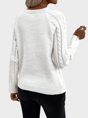Clara – Strickpullover für Damen mit Knöpfen und Zopfmuster – Ansicht 2